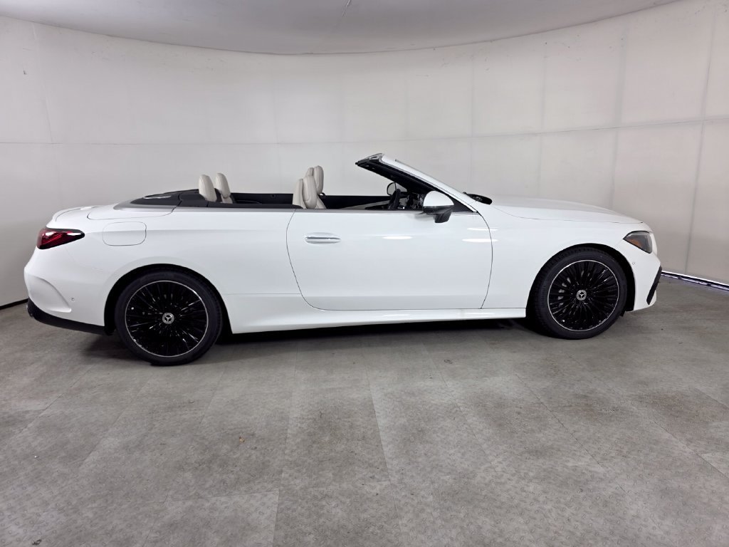 New 2027 Polar White Mercedes-Benz CLE 300 image 23
