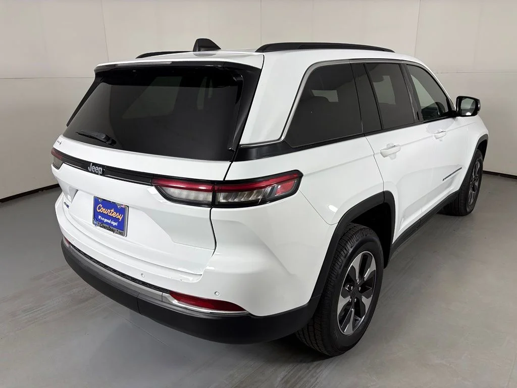 Used 2024 Bright White Clearcoat Jeep 4xe image 8