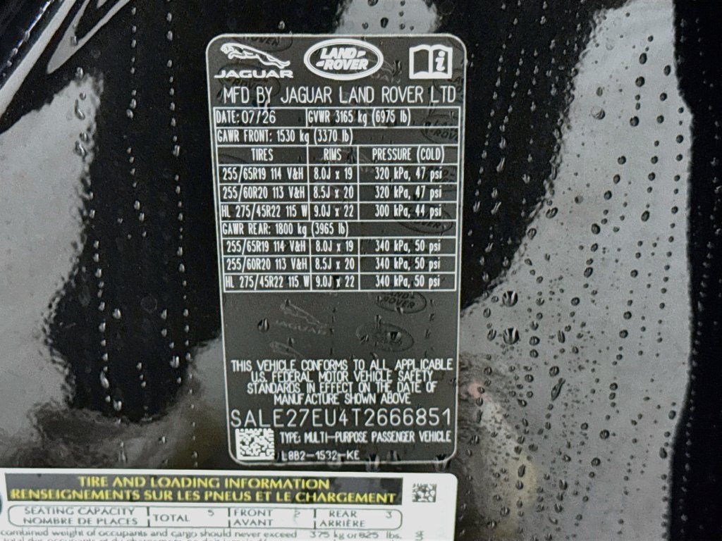 New 2026 Santorini Black Land Rover X-Dynamic SE image 33