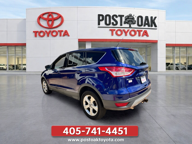 Used 2014 Blue Ford SE image 3