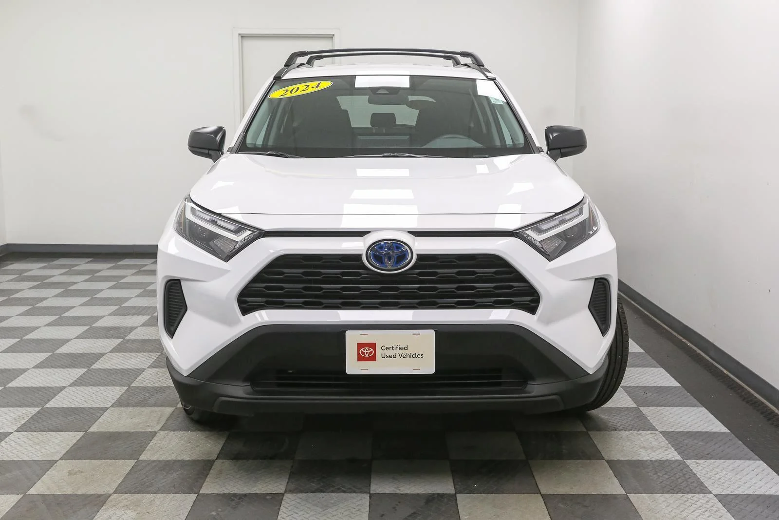 Certified Used 2024 Ice Cap Toyota Hybrid LE image 4