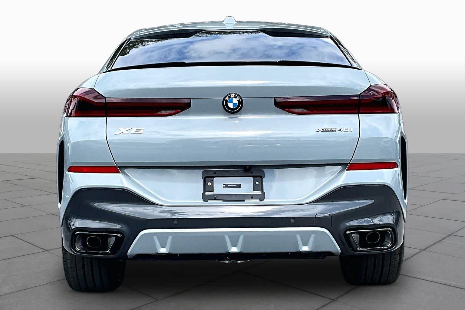 New 2027 Brooklyn Grey Metallic BMW xDrive40i image 4