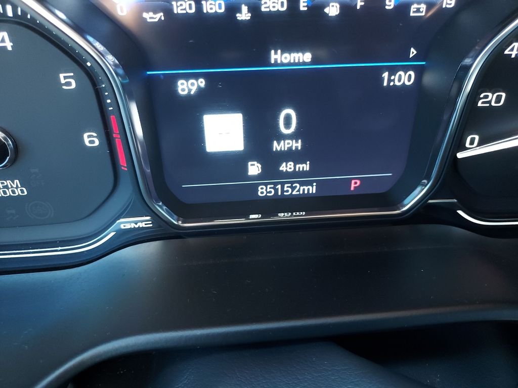 Used 2021 White GMC Denali image 19