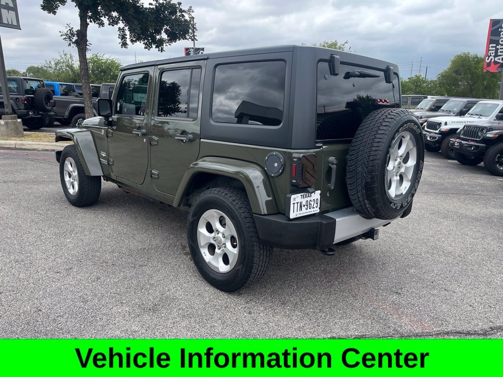 Used 2015 Green Jeep Unlimited Sahara image 5