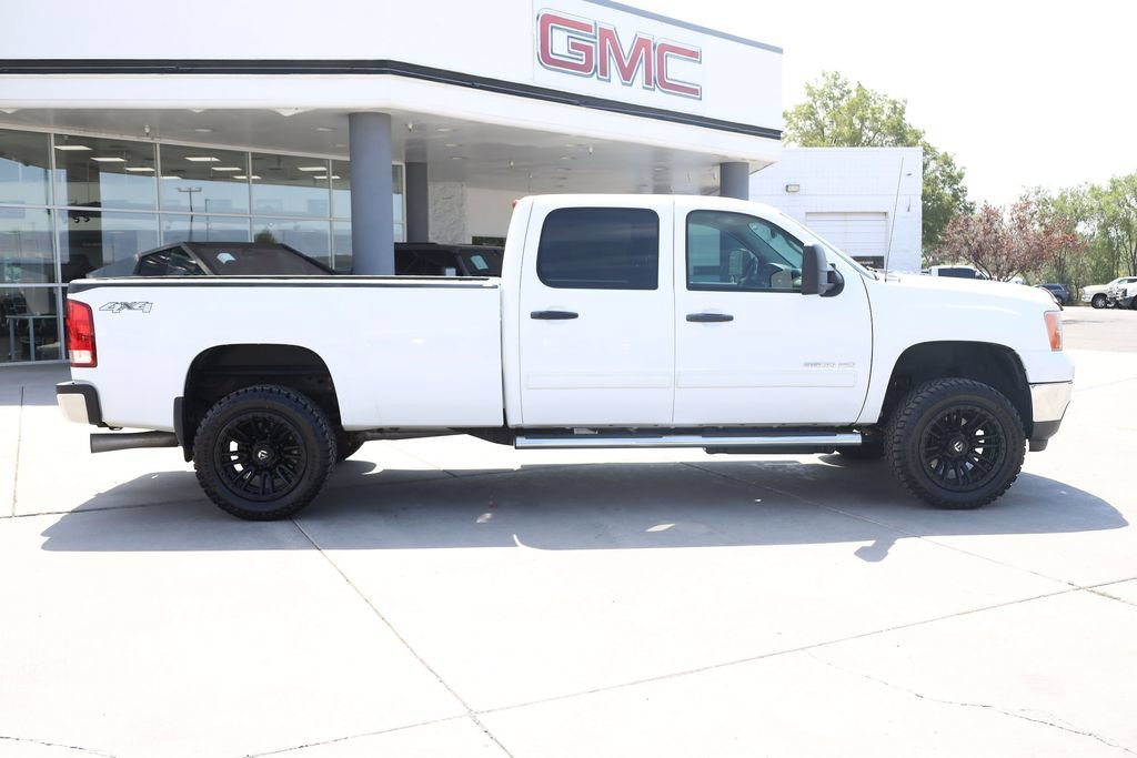 Used 2014 Summit White GMC SLE image 7