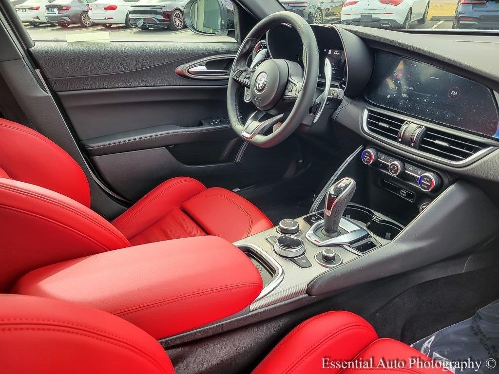 2025 ALFA ROMEO GIULIA (952) - Image 22