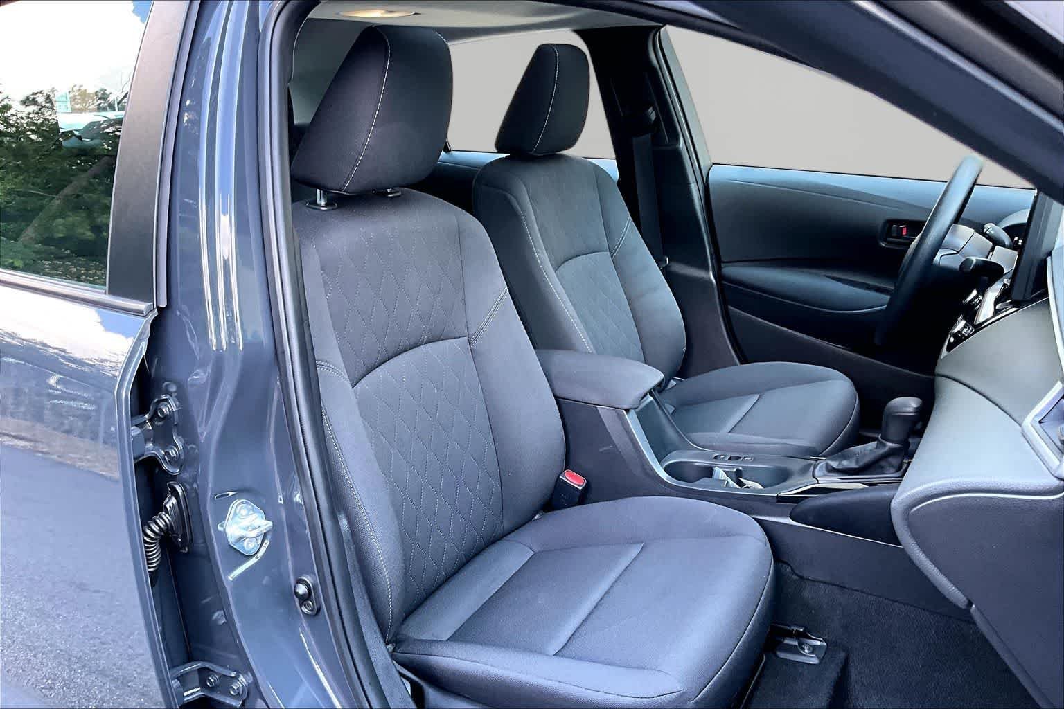 Used 2023 Underground Toyota LE image 9