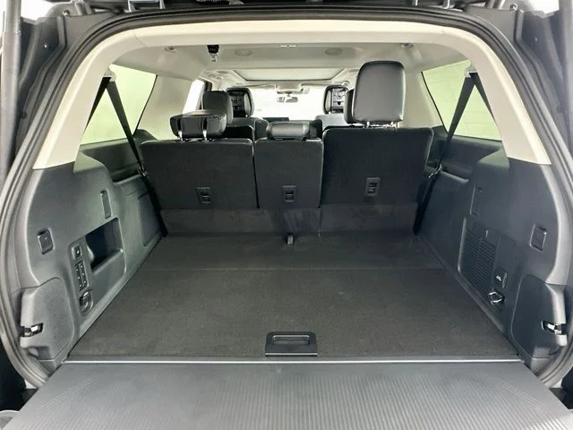 New 2027 Ford Expedition Max Platinum