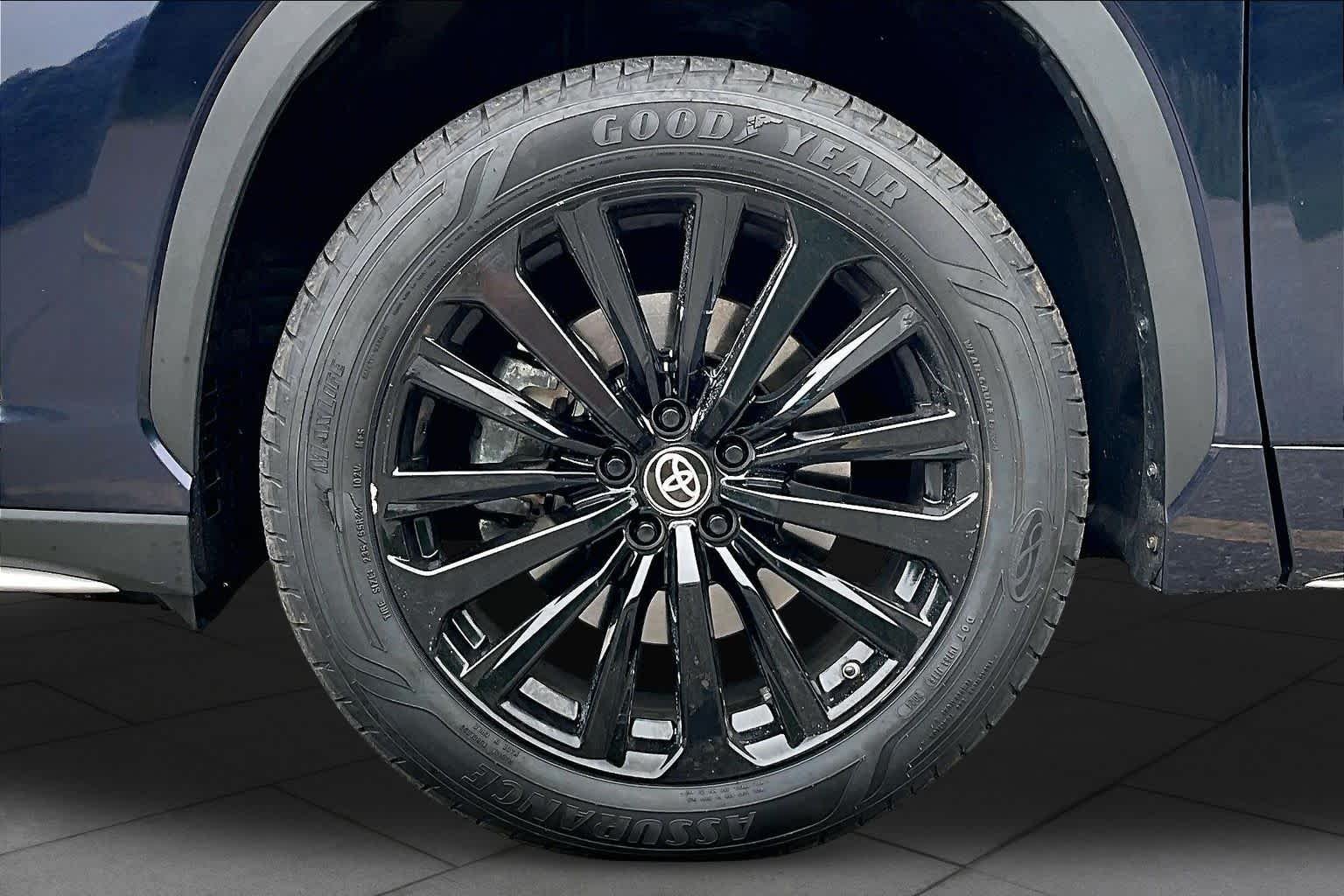 Used 2023 Blueprint Toyota XSE image 11