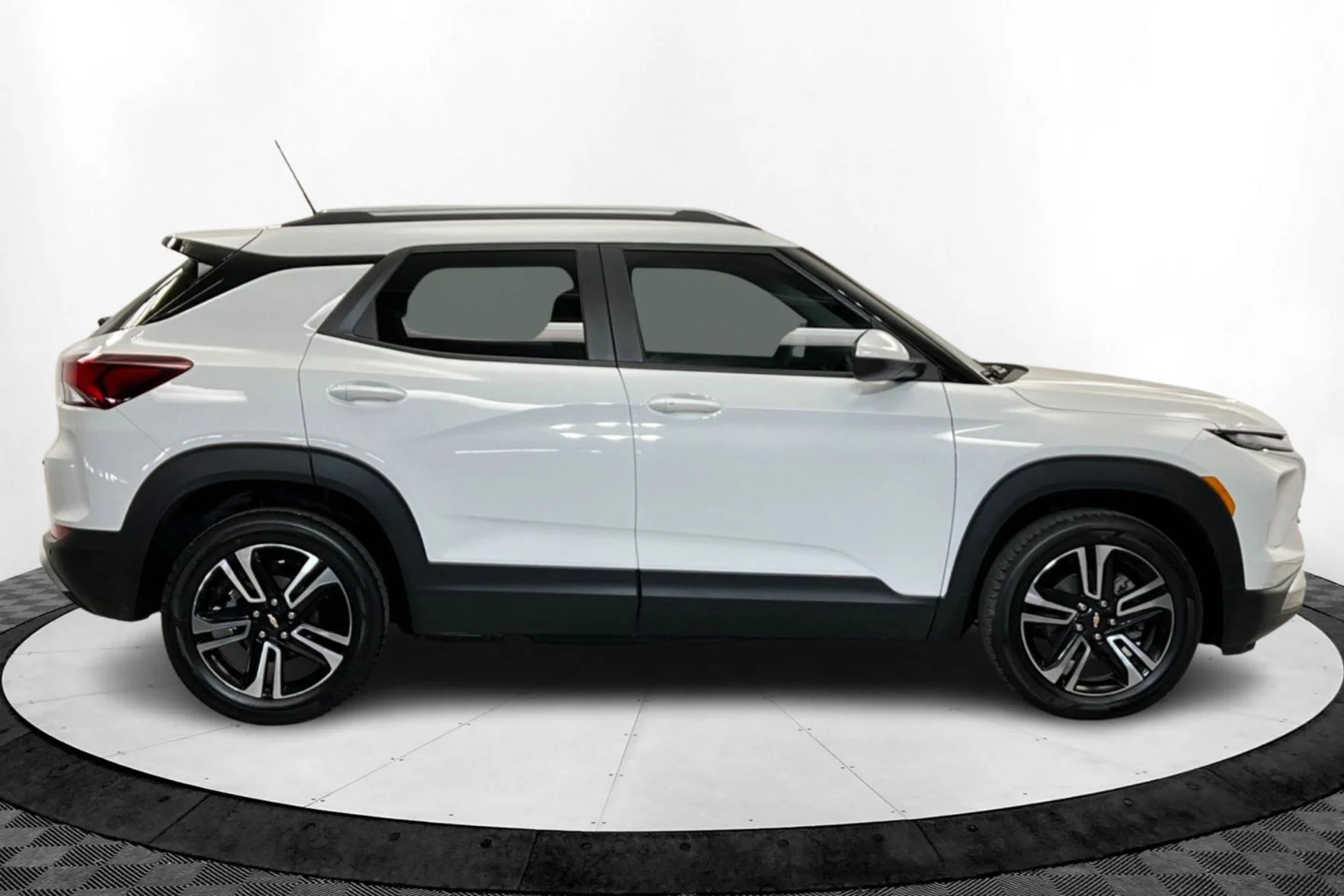 2025 Chevrolet Trailblazer LT - Photo 6