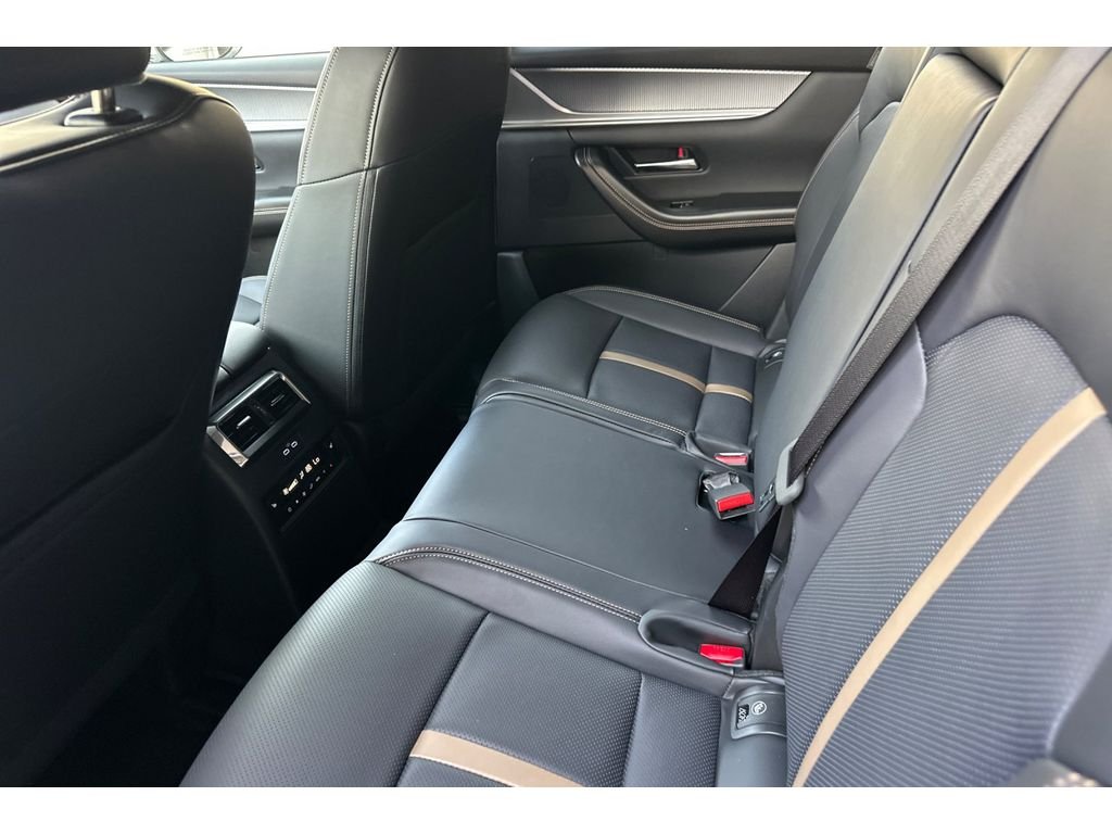 New 2026 Rhodium White Premium Mazda 3.3 Turbo Premium Plus AWD image 11