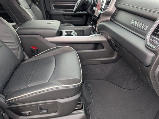 New 2026 Bright White Clear-Coat Exterior Paint RAM Laramie image 29
