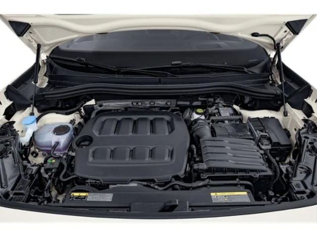 New 2026 Opal White Pearl Volkswagen SEL R-Line Turbo image 14