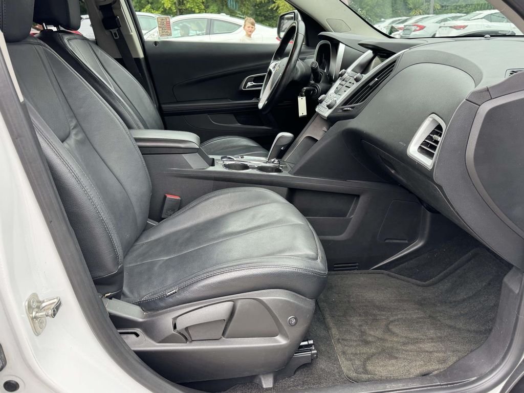 Used 2013 White Chevrolet LT image 13