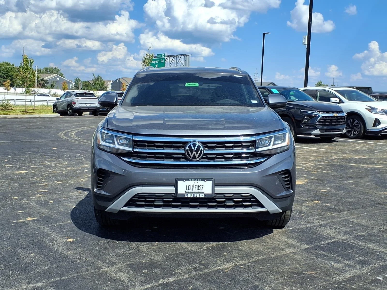 Used 2023 Platinum Gray Metallic Volkswagen 2.0T SE image 24