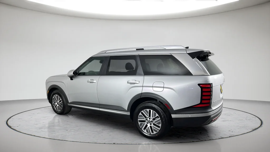 New 2027 Silver Hyundai Calligraphy image 11