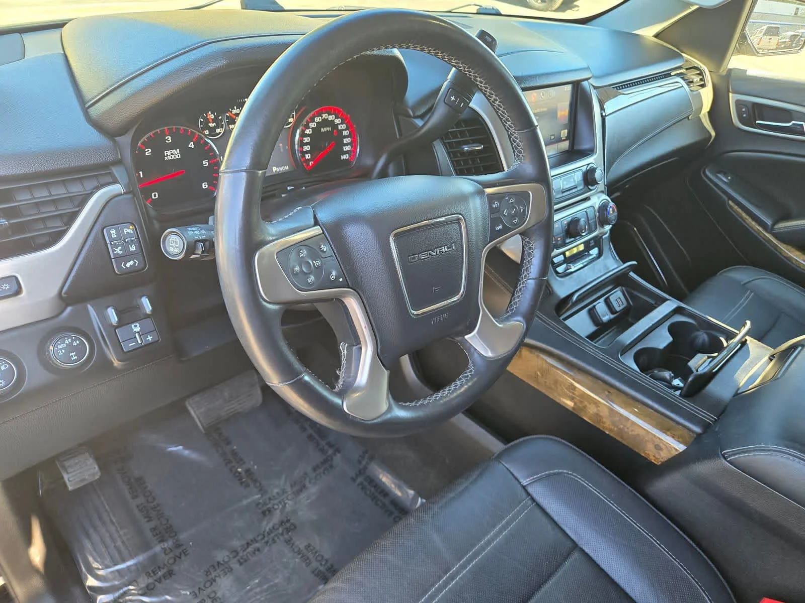 Used 2015 ONYX BLACK GMC Denali image 8