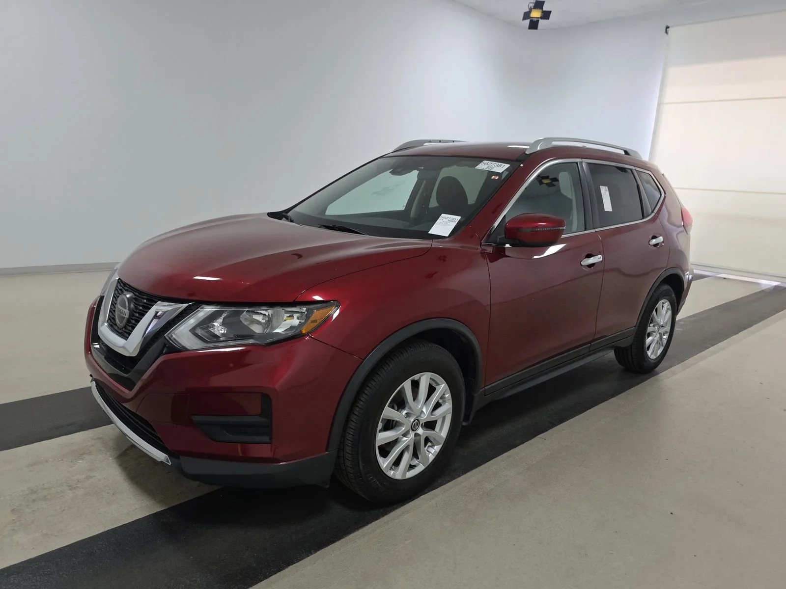 2020 Nissan Rogue SV FWD's photo