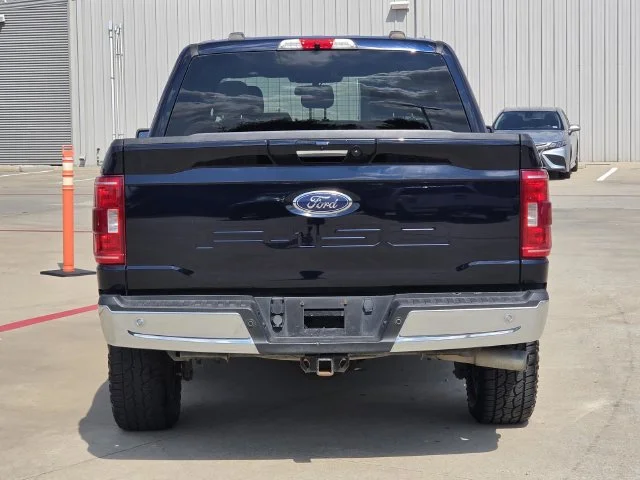 Used 2021 Blue Metallic Ford XLT image 6