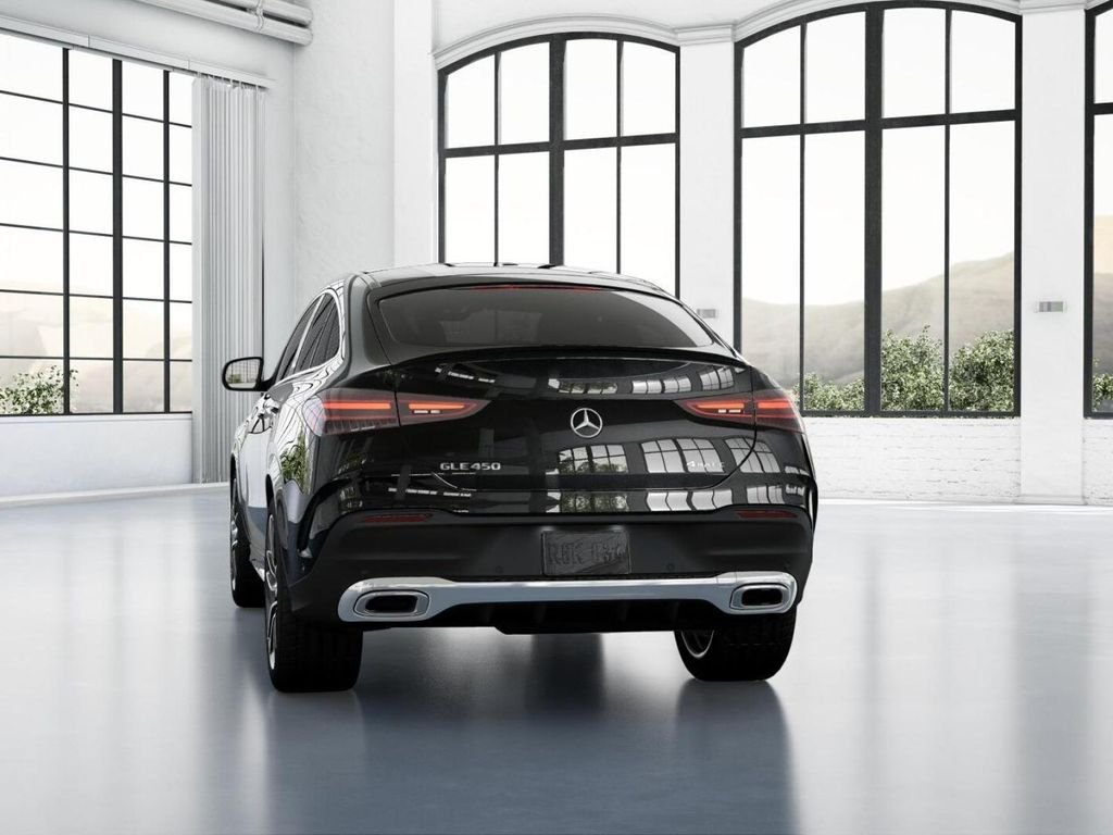 Certified Used 2025 Obsidian Black Metallic Mercedes-Benz GLE 450 4MATIC® image 26