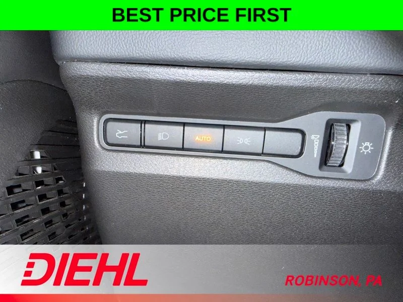 New 2026 Diamond Black Crystal Pearlcoat Dodge R/T image 23