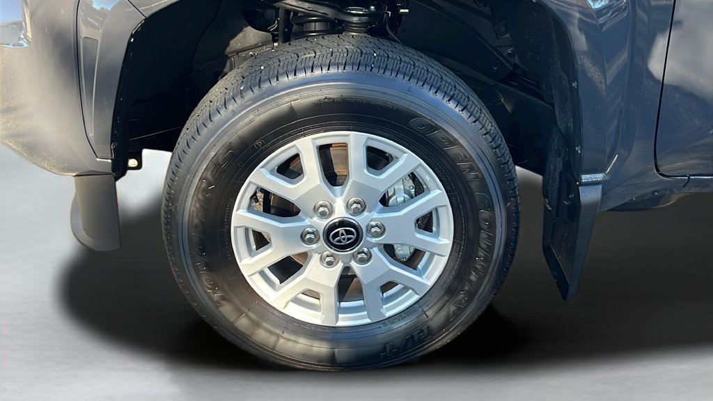 Used 2026  Toyota SR5 image 25