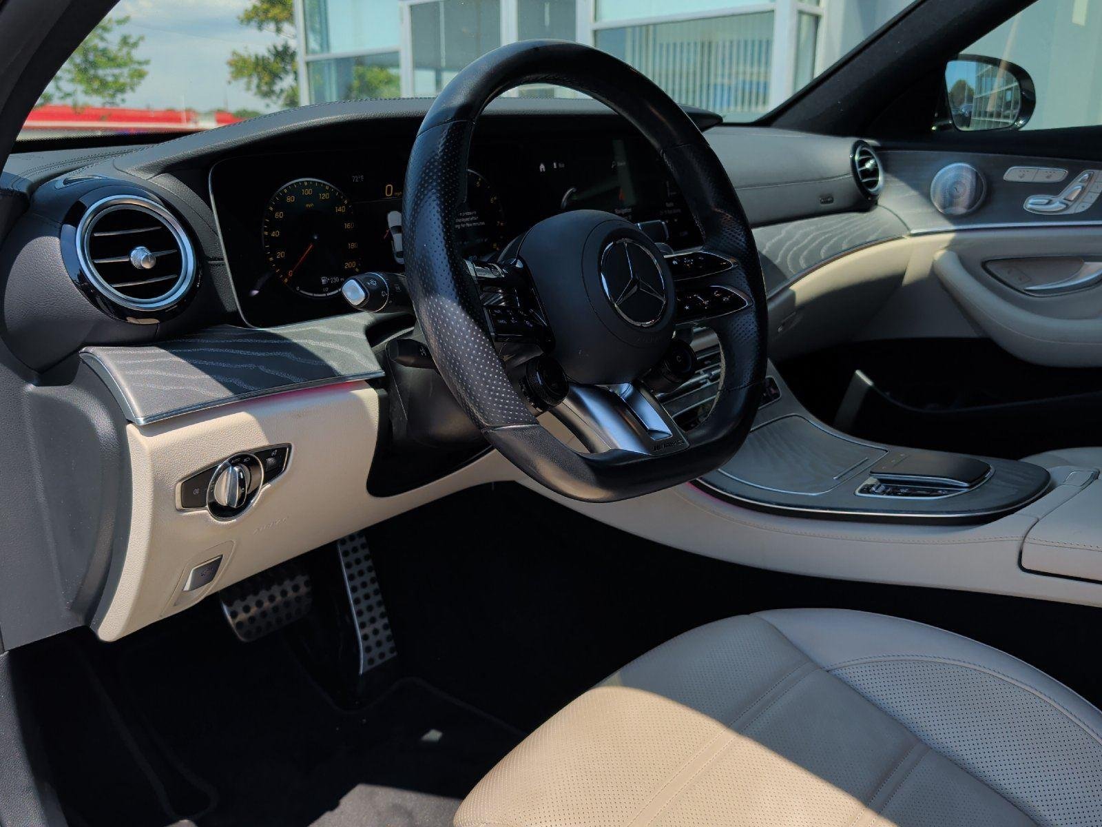 Used 2021 designo Diamond White Mercedes-Benz AMG® E 53 image 15