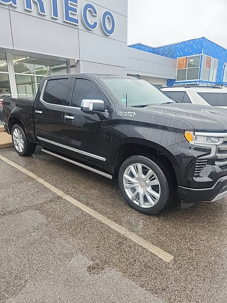Used 2025 Black Chevrolet High Country image 1