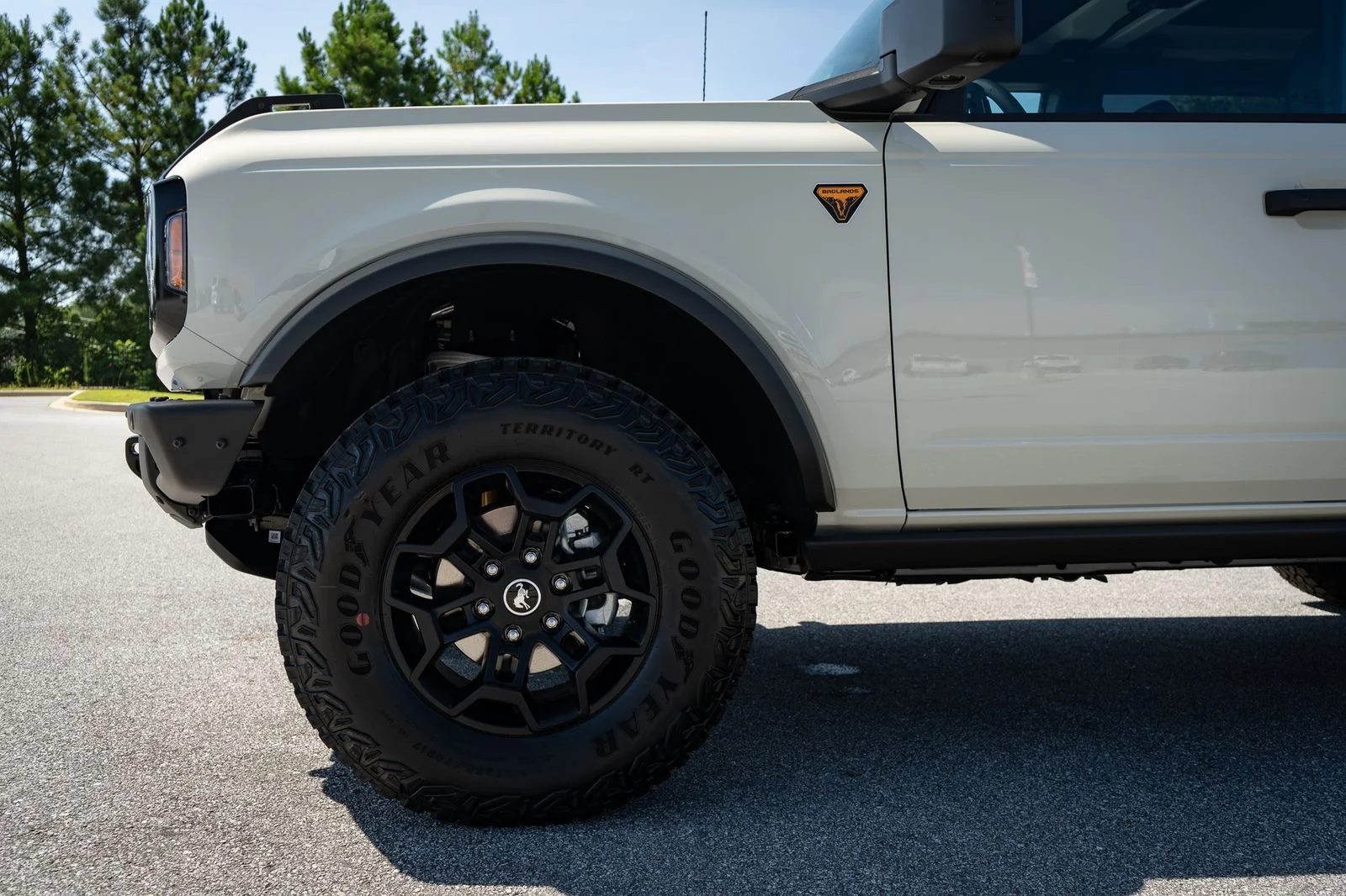 New 2026 Beige Ford Badlands image 4