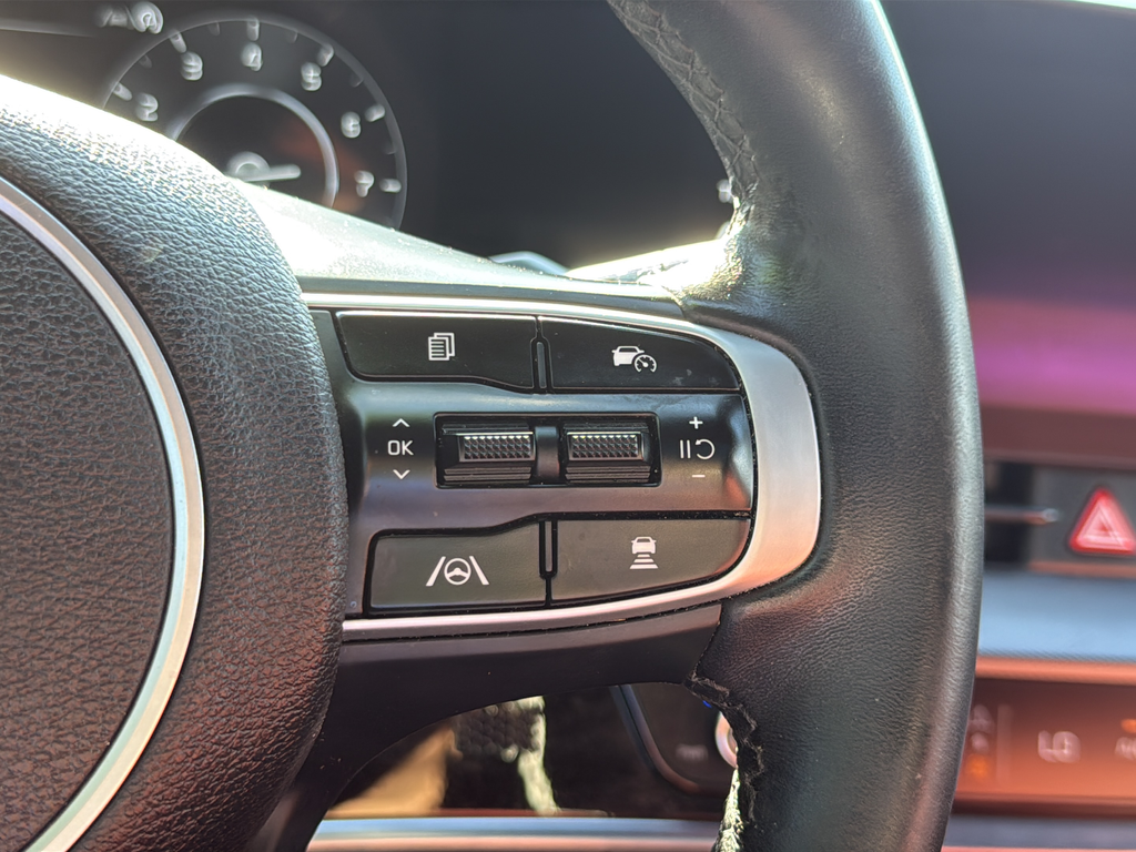 Used 2025 Black Kia SX image 17