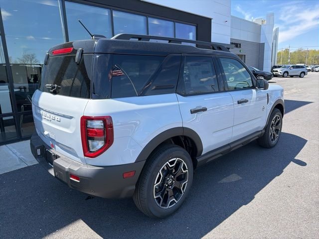 New 2026 Space White Metallic Ford Outer Banks® image 3