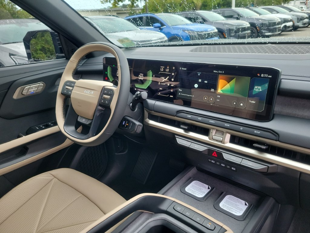New 2027 Ebony Black Kia EX image 6