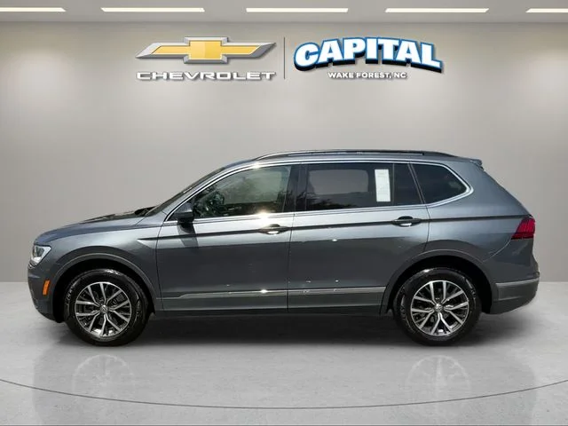 Used 2020 Gray Volkswagen 2.0T SE image 2