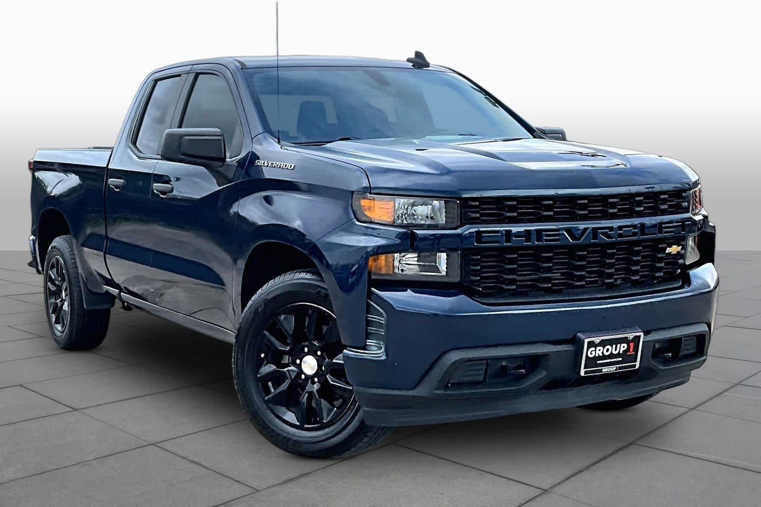 Used 2021 NORTHSKY BLUE METALLIC Chevrolet Custom image 3