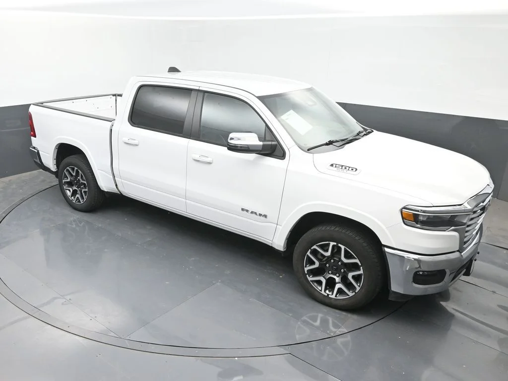 2025 RAM Ram 1500 Pickup Laramie - Photo 37