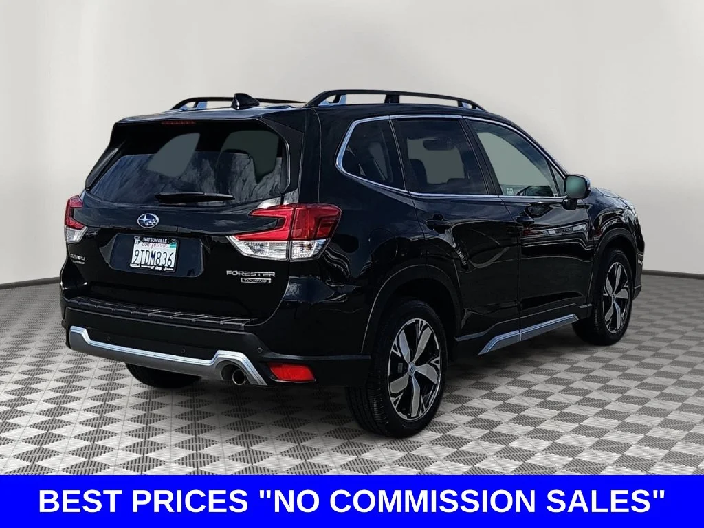 Used 2021 Crystal Black Silica Subaru Touring image 3