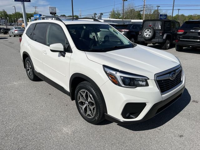 Used 2021 White Subaru Premium image 11