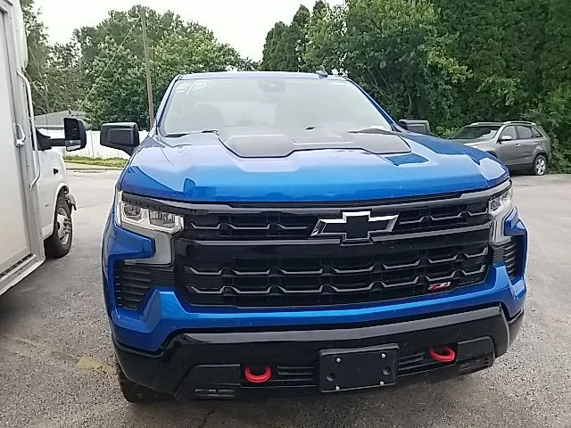 Used 2023 Blue Chevrolet LT Trail Boss image 4