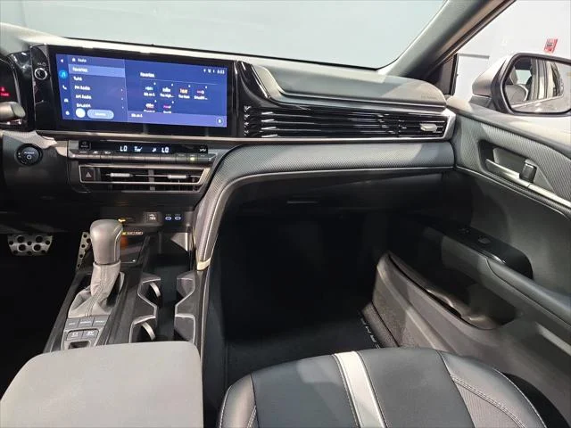Certified Used 2026 PRECIOUS METAL Toyota  image 11