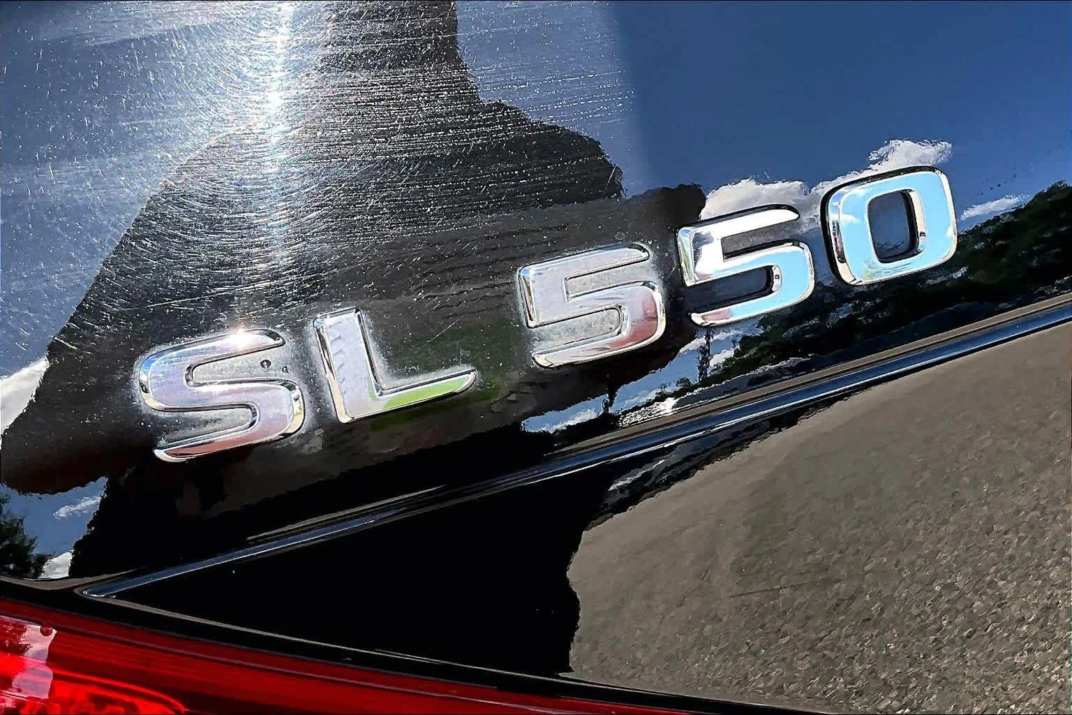 Used 2018 Black Mercedes-Benz SL 550 image 9