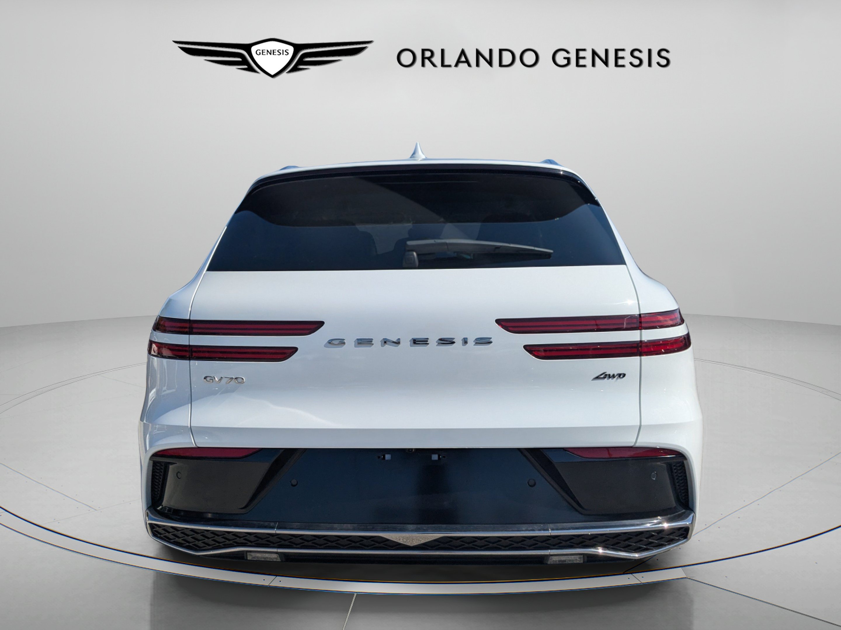 2026 GENESIS GV70 Standard - Photo 7