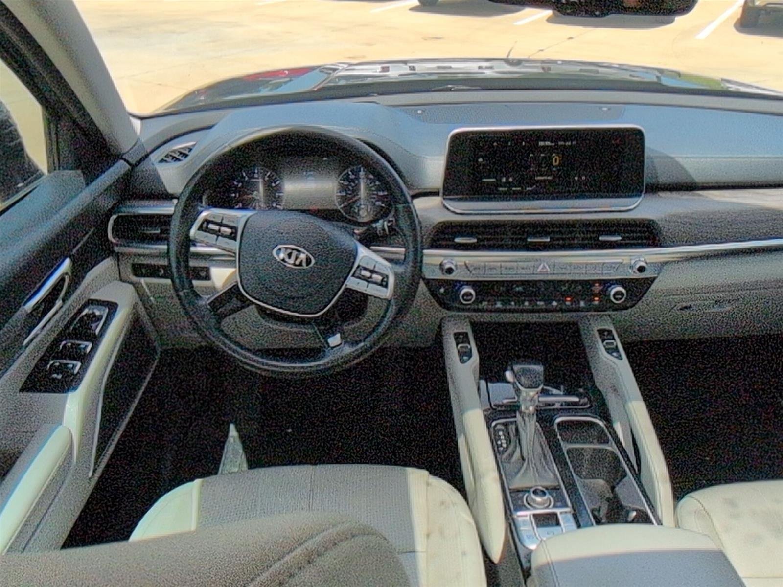 Used 2021 Ebony Black Kia EX image 27