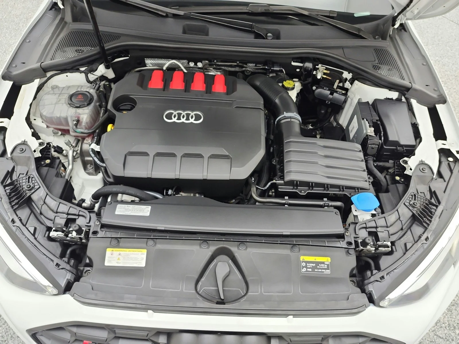 Used 2023 Ibis White Audi Premium 2.0 TFSI quattro image 16