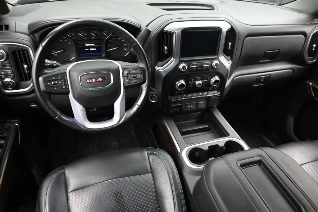 Used 2021 Black GMC Elevation image 14