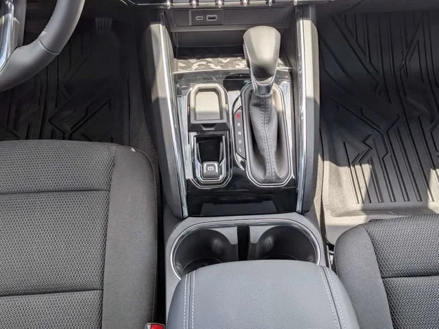 New 2026 Sterling Metallic GMC Elevation image 19