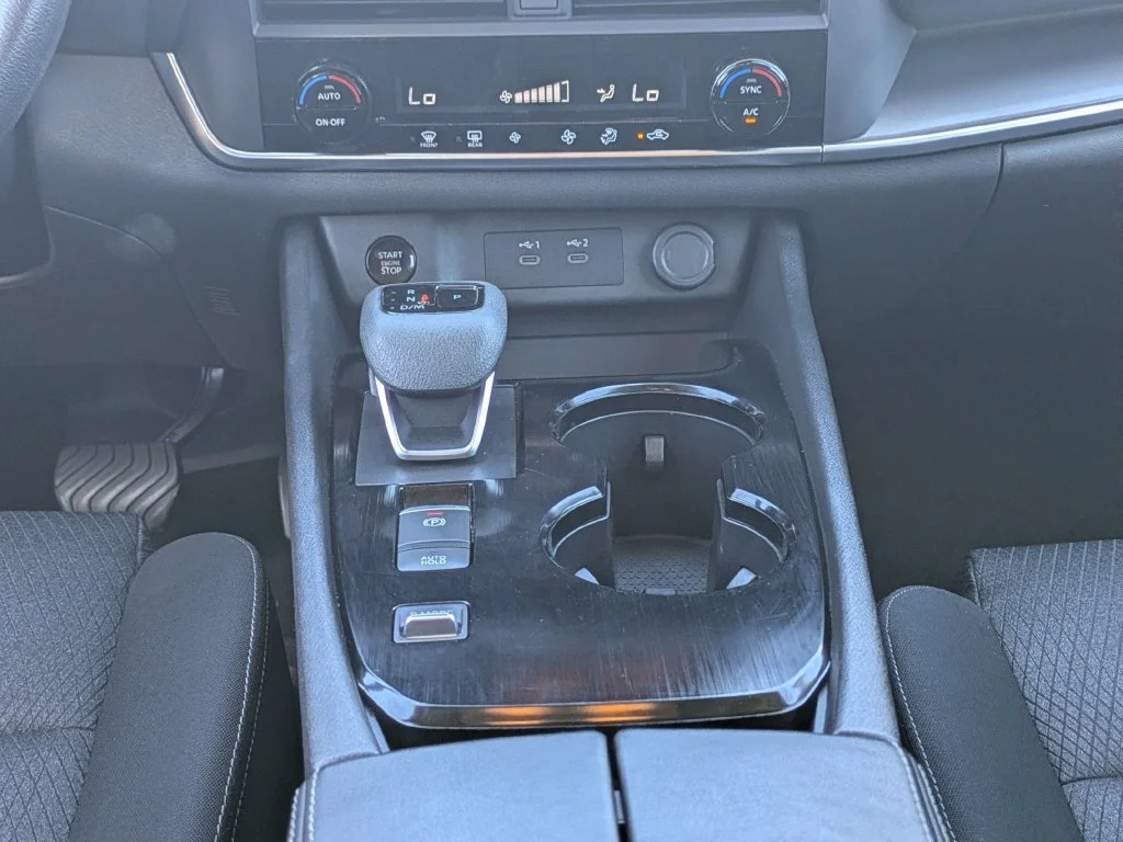 Used 2024 Gray Nissan SV image 19