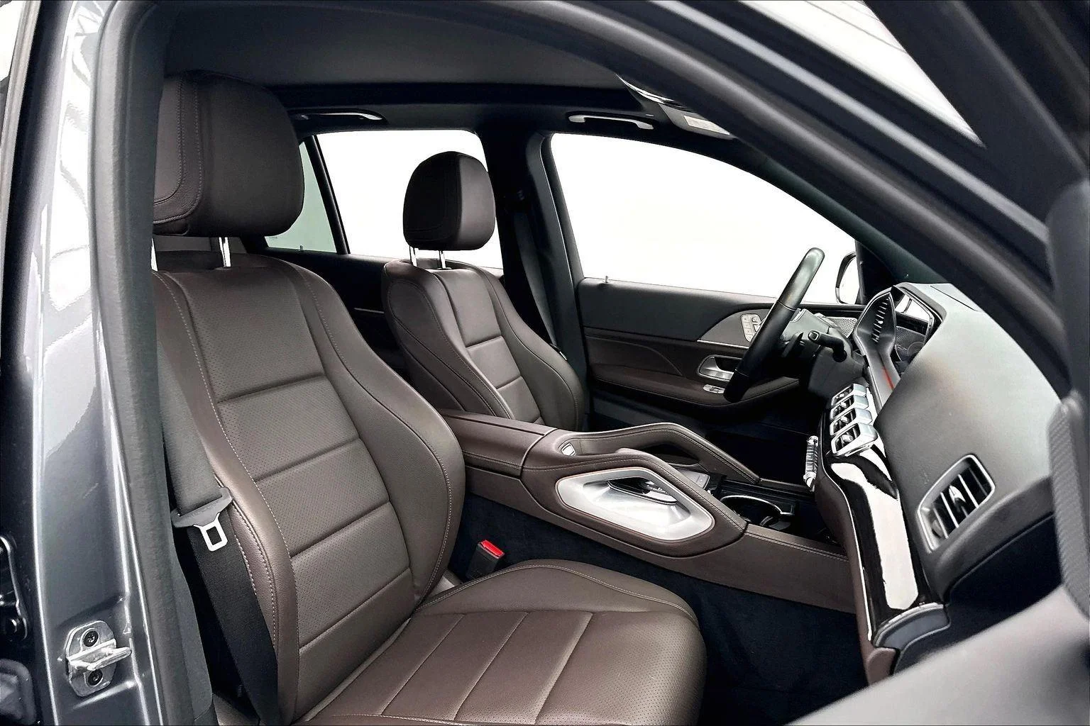 Used 2022 Selenite Grey Metallic Mercedes-Benz GLE 350 image 32