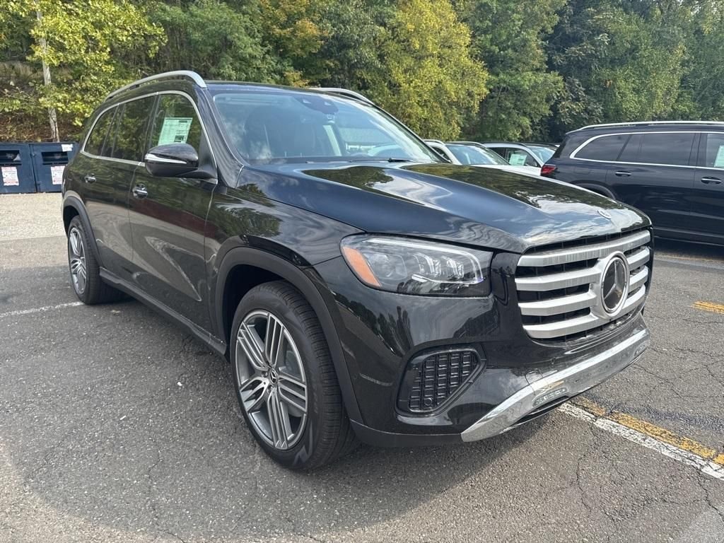 2026 Mercedes-Benz GLS GLS 450 4MATIC's photo
