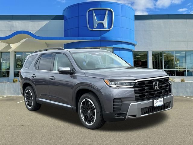 Gray (Modern Steel Metallic) 2026 Honda Pilot SUV / Crossover All-Wheel Drive 