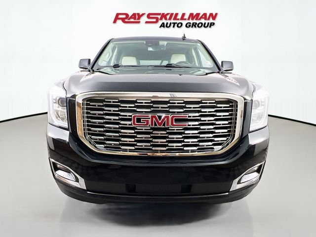 2020 GMC Yukon XL Denali - Photo 2